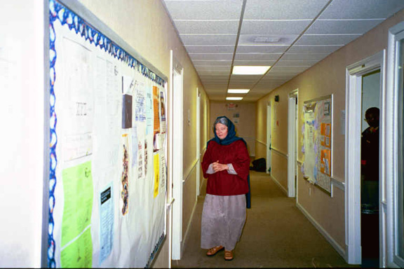 img042